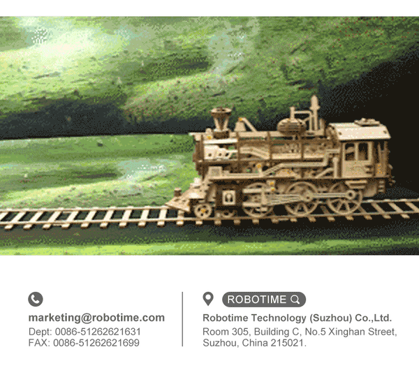 Locomotive mechanical model by ROKR Mechanical Models UK