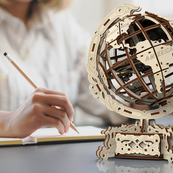 The Globe - mechanical model by Wooden City - Mechanical Models UK - Wooden City